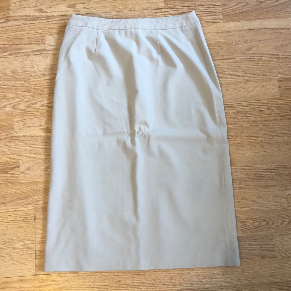 Chadwick’s skirt